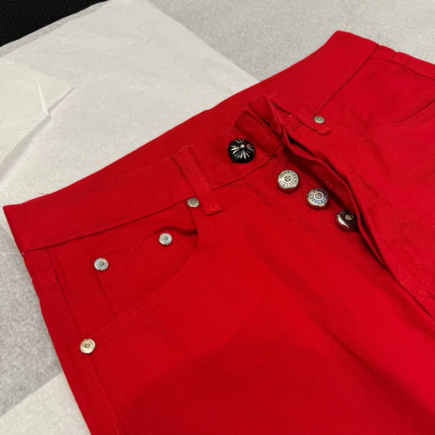 P280 Style number: D372 Chrome Hearts CH limited edition red leather jeans Color: Red Size: S M L